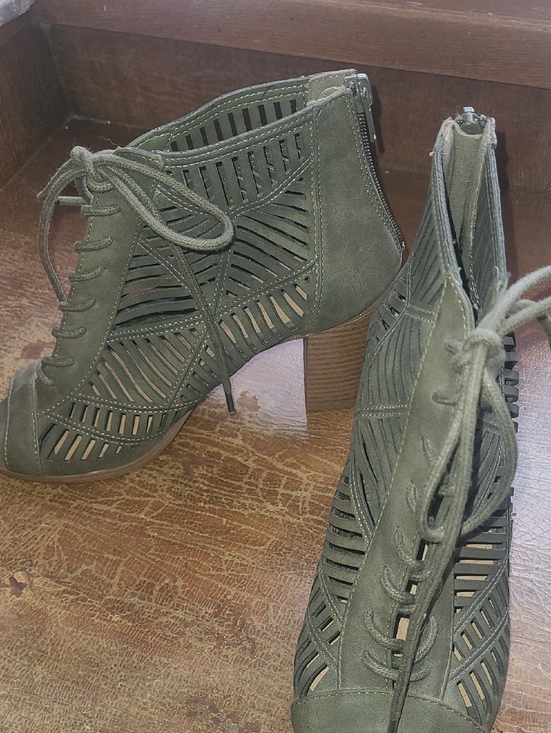 George Shoes - George Women’s Olive Open Toe Cutout Lace-Up Block Heel Booties